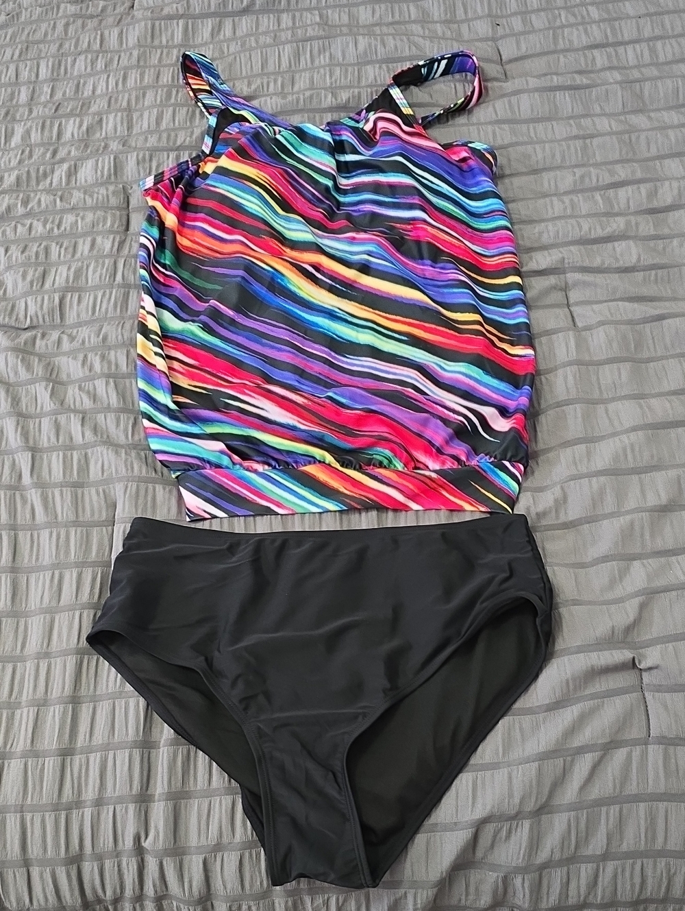 Women’s Black High-Waist Bikini Bottom with Multicolor Striped Tankini Top Sz Lg